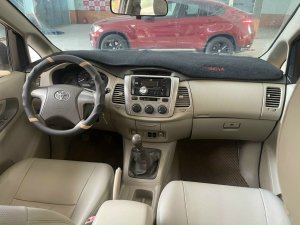 Toyota Innova 2014 - Xe còn mới giá 370tr