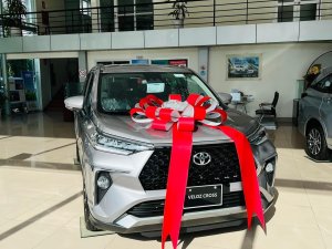 Toyota Veloz Cross 2022 - Đủ màu, giao ngay T12, giảm tiền mặt, tặng phụ kiện, liên hệ hotline ngay