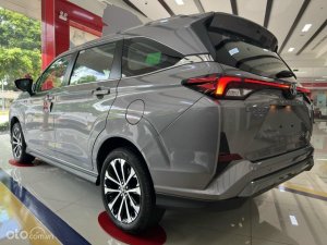 Toyota Veloz Cross 2023 - Ưu đãi lớn khi mua xe, tiền mặt giảm nhiều nhất năm, tặng BHTV và PK chính hãng