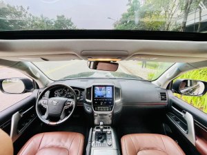 Toyota Land Cruiser 2016 - Xe nhập Trung Đông, nội thất nâu cực mới