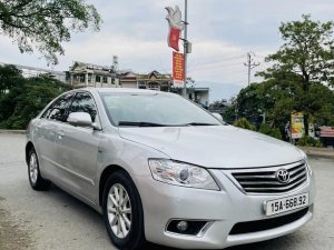 Toyota Camry 2010 - Màu bạc giá cạnh tranh