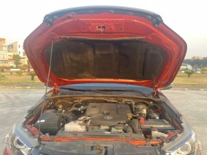 Toyota Hilux 2021 - Màu đỏ, số tự động 1 cầu