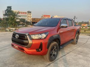 Toyota Hilux 2021 - Màu đỏ, số tự động 1 cầu
