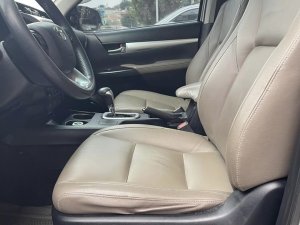 Toyota Hilux 2015 - Màu bạc, nhập khẩu nguyên chiếc chính chủ