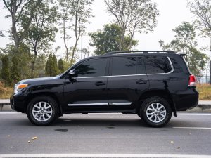 Toyota Land Cruiser 2012 - Cần bán xe odo 12 vạn km