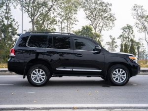 Toyota Land Cruiser 2012 - Cần bán xe odo 12 vạn km