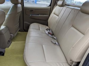 Toyota Hilux 2009 - Bản 3.0 số sàn 2 cầu