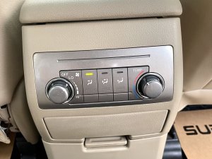 Toyota Highlander 2011 - Nhập Mỹ nguyên chiếc