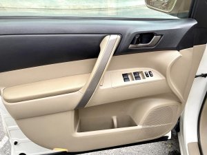 Toyota Highlander 2011 - Nhập Mỹ nguyên chiếc