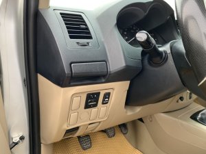 Toyota Hilux 2013 - Xe cá nhân đi rất giữ gìn, máy móc zin, cần bán gấp