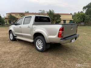 Toyota Hilux 2013 - Xe cá nhân đi rất giữ gìn, máy móc zin, cần bán gấp