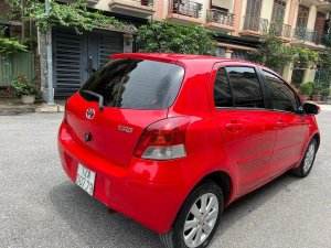 Toyota Yaris 2012 - Màu đỏ, nhập khẩu nguyên chiếc
