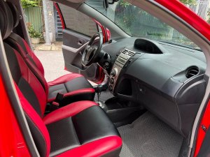Toyota Yaris 2012 - Màu đỏ, nhập khẩu nguyên chiếc