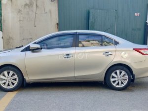 Xe Toyota Vios E 15AT 2017  Vàng cát
