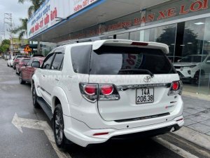 Toyota Fortuner 2016 - Màu trắng giá ưu đãi