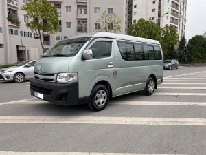 Toyota Hiace 2012