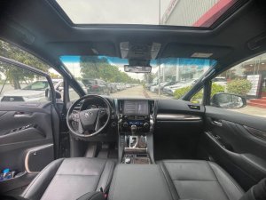 Toyota Alphard 2022 - Xe chạy 6000km