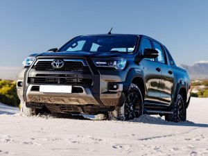 Toyota Hilux 2023 - Bắt đầu nhận cọc