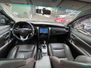 Toyota Fortuner 2017 - Xe 7 chỗ bản full option