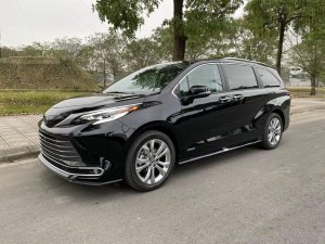Toyota Sienna 2021 - Xe màu đen giá ưu đãi