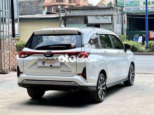 Toyota Veloz --   Cross top 2022 - -- Toyota VELOZ Cross top