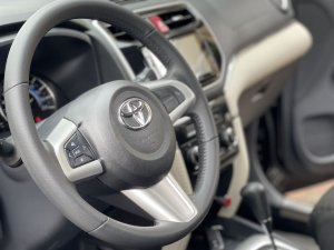 Toyota Rush 2020 - Màu đen, xe nhập, giá cực tốt