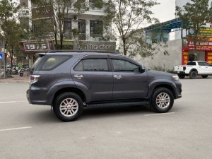 Toyota Fortuner 2012 - Xe đẹp, giá siêu tốt, trang bị full options, xe chính chủ