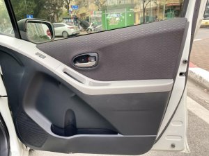 Toyota Yaris 2011 - Nhập khẩu Nhật Bản máy 1.3 AT siêu tiết kiệm