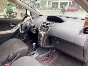 Toyota Yaris 2011 - Nhập khẩu Nhật Bản máy 1.3 AT siêu tiết kiệm
