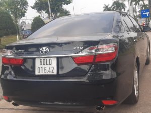 Toyota Camry 2015 - Xe màu đen chính chủ, 636 triệu