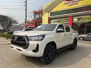 Toyota Hilux 2020 - 1 cầu, odo 3 vạn