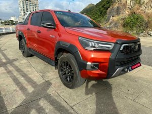 Toyota Hilux 2020 - Giá rẻ