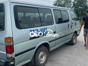 Toyota Hiace cần bán  ca mập 16c 2002 - cần bán Toyota ca mập 16c