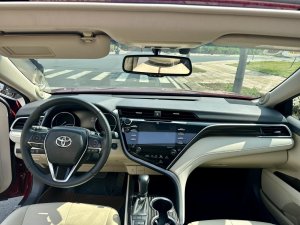 Toyota Camry 2021 - Nhập khẩu nguyên chiếc từ Thái Lan