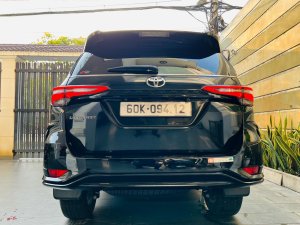 Toyota Fortuner 2022 - Số tự động máy dầu cao cấp, xe chạy 14.000km bao check hãng