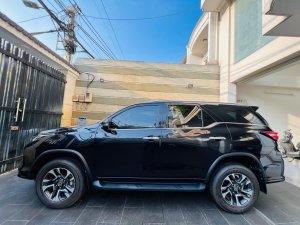 Toyota Fortuner 2022 - Số tự động máy dầu cao cấp, xe chạy 14.000km bao check hãng