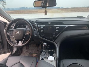 Toyota Camry 2021 - Đăng kí 2022