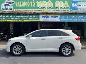Toyota Venza 2009 - Màu trắng xe gia đình