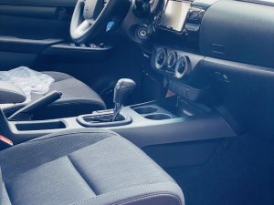 Toyota Hilux 2023 - Hoàn toàn mới - Đủ màu