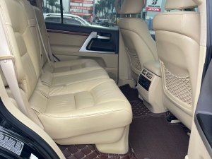 Toyota Land Cruiser 2015 - Cần bán xe nhập giá 2 tỷ 990tr