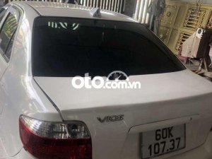 Toyota Vios 2005 - Màu trắng, xe nhập