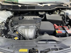 Toyota Venza 2009 - Màu trắng xe gia đình