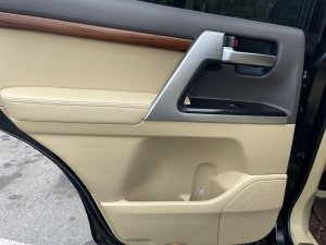 Toyota Land Cruiser 2015 - Cần bán xe nhập giá 2 tỷ 990tr
