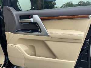 Toyota Land Cruiser 2015 - Cần bán xe nhập giá 2 tỷ 990tr