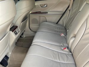 Toyota Venza 2009 - Màu trắng xe gia đình