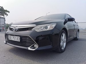Toyota Camry 2017 - Đầy đủ 2 chìa khóa thông minh
