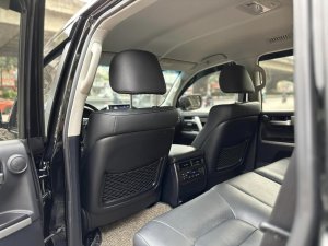 Toyota Land Cruiser 2019 - Màu đen, nhập khẩu chính chủ