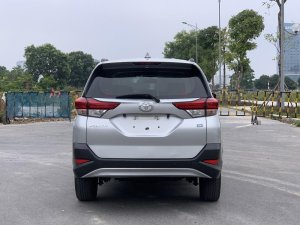 Toyota Rush 2019 - Màu bạc, xe nhập