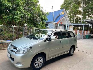 Toyota Innova 2008 - Xe màu bạc