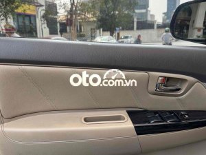 Toyota Fortuner cần bán xe Fotuner sx 2012 chính chủ từ mới 2012 - cần bán xe Fotuner sx 2012 chính chủ từ mới